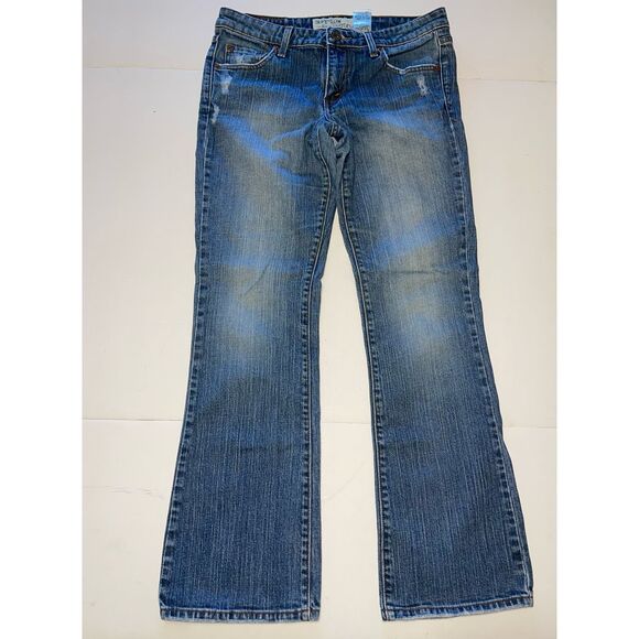 Levis 518 Jeans Womens Sz 9L Blue Superlow Bootcut Medium Wash Denim Stretch - Picture 1 of 8